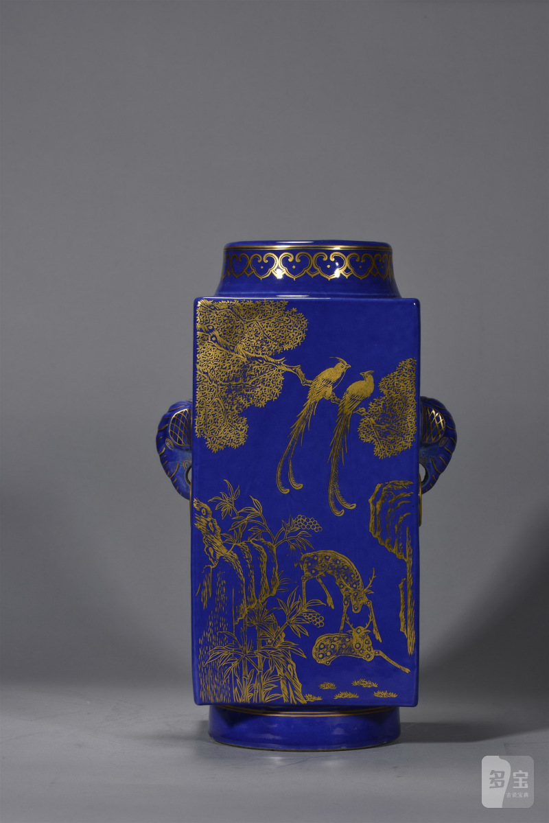 清光绪 祭蓝描金受天百禄图象耳琮式瓶 - 图8